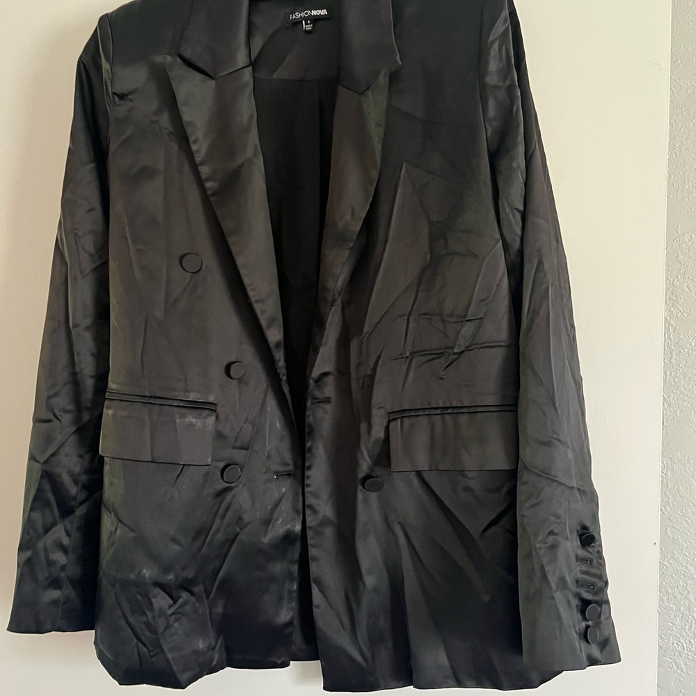 Fashion Nova Midnight Satin Blazer